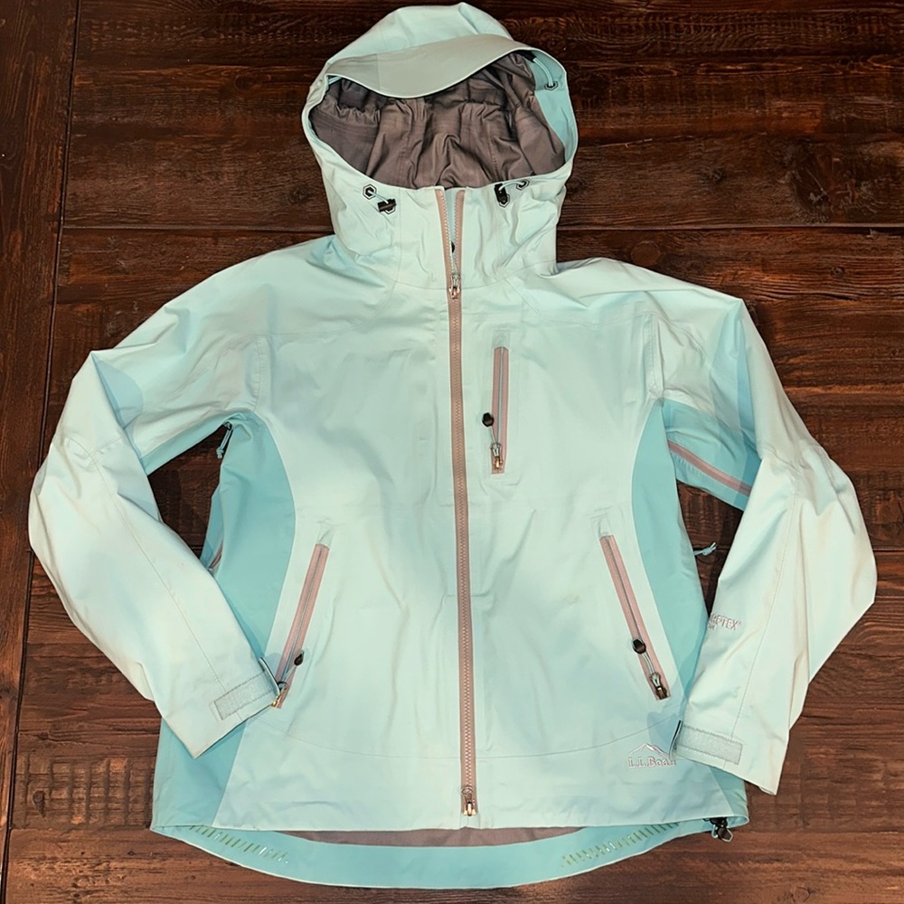 Llbean Gore-Tex Jacket / Shell. Medium - image 1